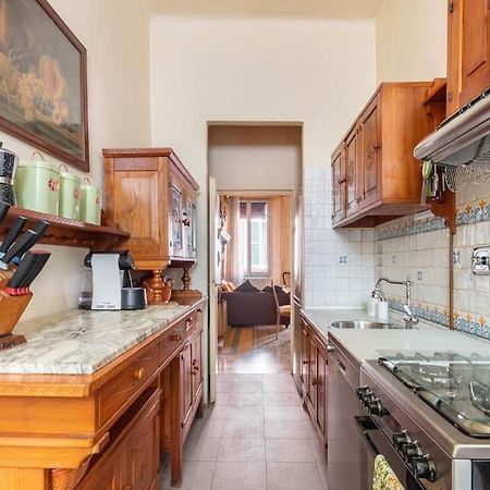 Central Elegant Apartment - Liberty House Bologna Eksteriør billede