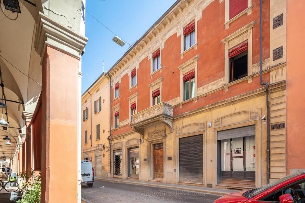 Central Elegant Apartment - Liberty House Bologna Eksteriør billede